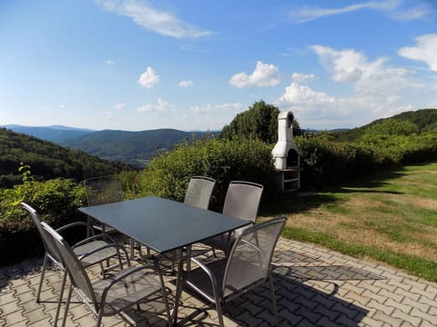 Appartement in Langfurth mit Kleinem Balkon