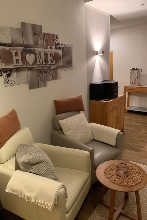 Appartement in Langfurth mit Kleinem Balkon