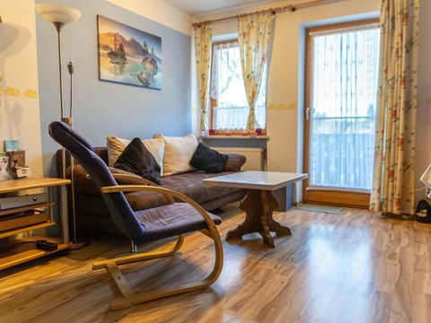 mit zwei Schlafzimmern und Balkon
