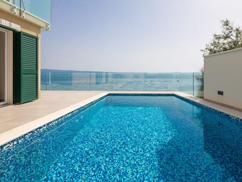 Epetium Beach Villa