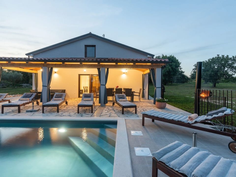 Villa Bibali mit privatem Pool - Buje