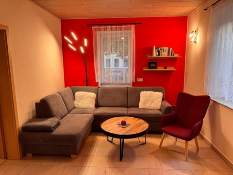 Apartment Horn