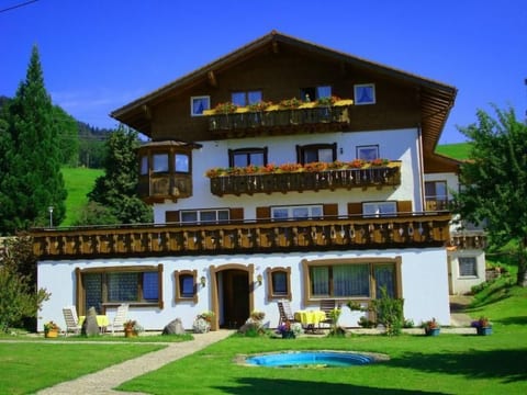Appartement in Sigiswang mit Balkon