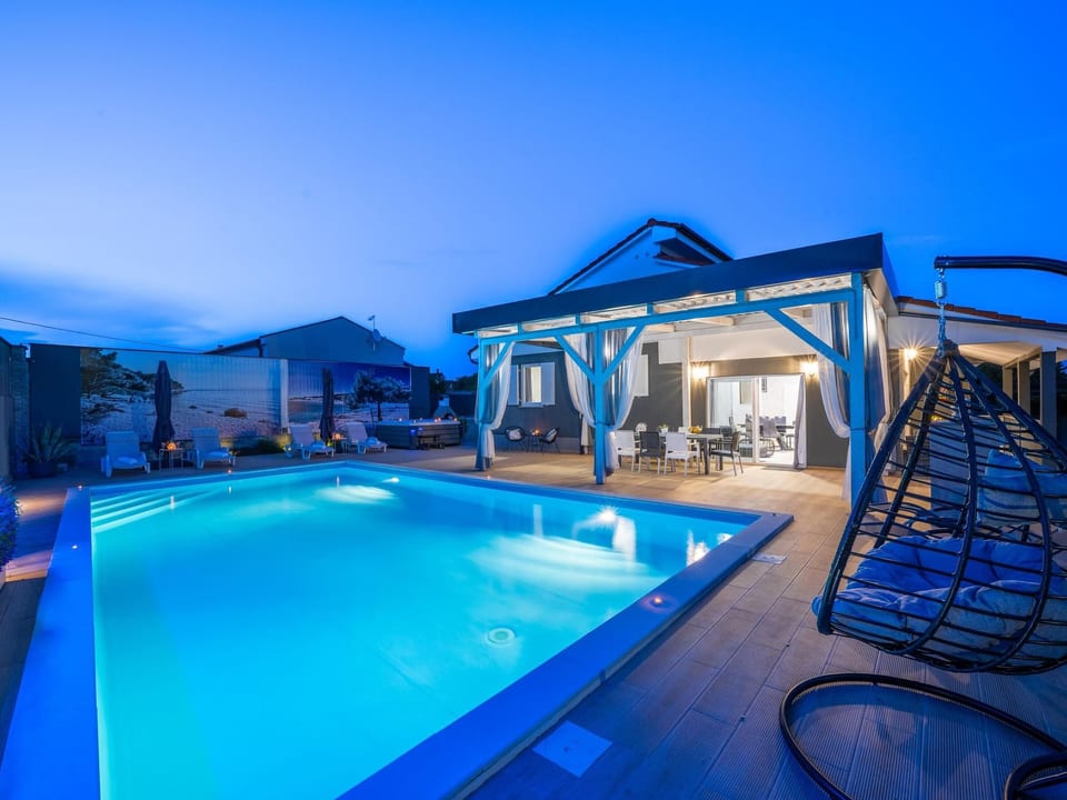 Belle villa Beauty pour 6 personnes et 1 enfant - Kanfanar