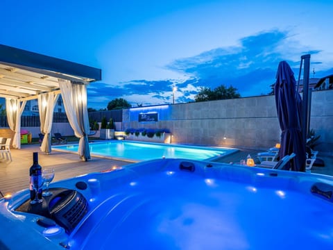 Schöne Villa Beauty für 6 Personen und 1 Kind