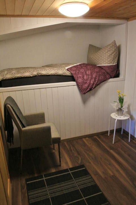 Chalet 9