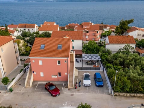 "Villa Tango"
