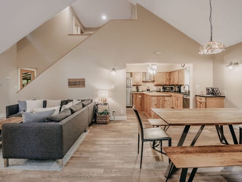 Landhaus mit Whirlpool und moderner Küche
