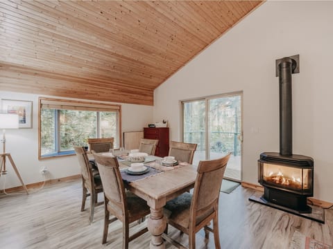Diese Hütte im Ranch-Stil ist perfekt für die Fa