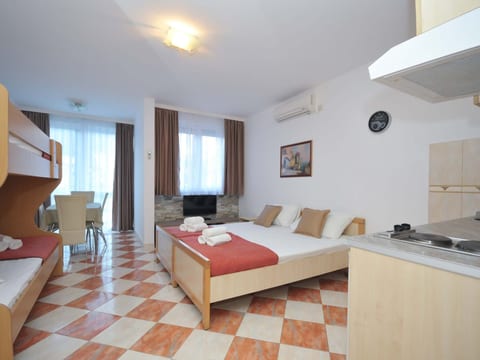 Charmante Wohnung in Centar mit französischem Balkon