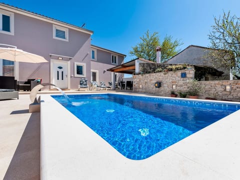Neues Ferienhaus Nina in der Nähe von Rovinj