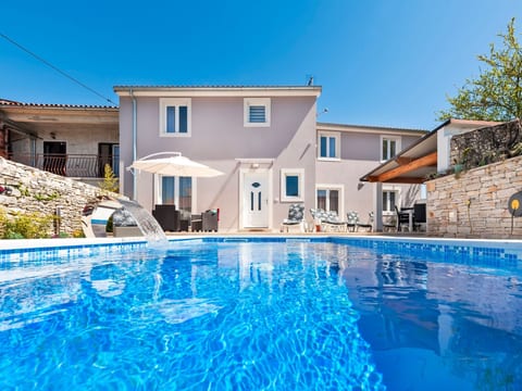 Neues Ferienhaus Nina in der Nähe von Rovinj