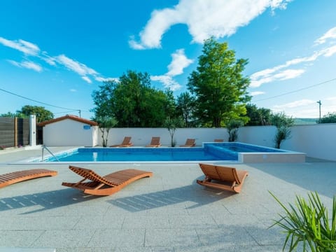 Villa Luce für 9 Personen und 1 Kind
