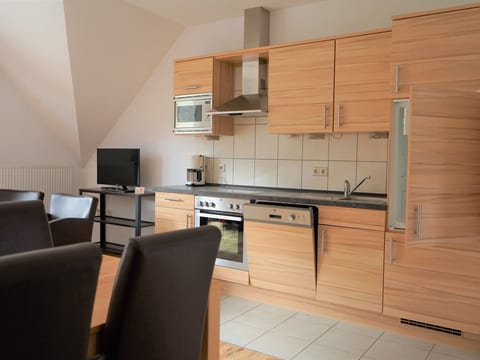 in Eller mit Privatem Balkon