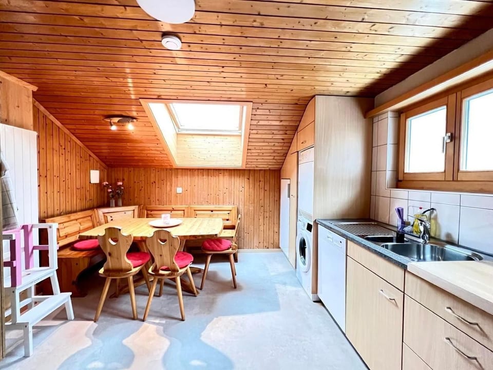 HEIMET, heimelige Ferienwohnung auf dem Bauernhof - Meiringen