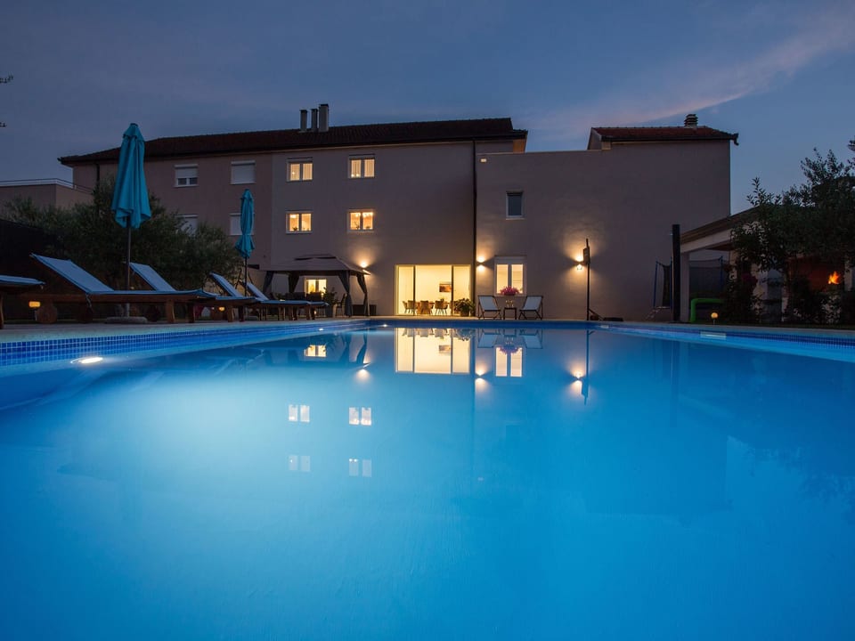 Ferienvilla, Schwimmbad, Imotski, Makarska - Donji Vinjani