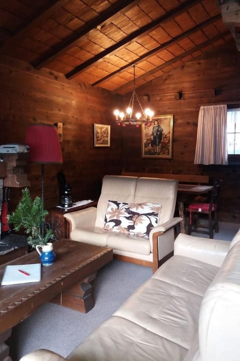 Chalet Holzwurm