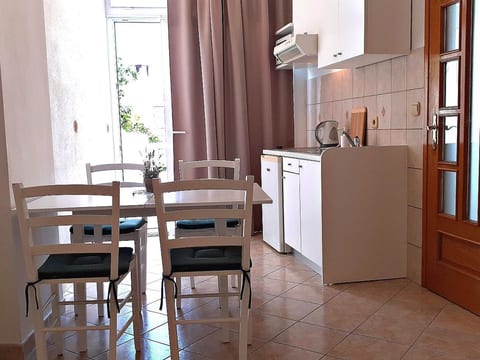 mit Balkon in Strandnähe