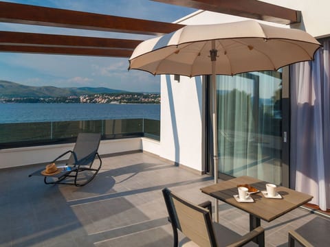 Luxuriöse Villa Calla mit Pool in Strandnähe