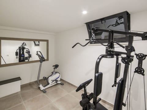 Luxusvilla Viola mit Pool, Sauna und Fitnessraum