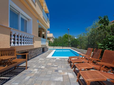 für 2 Personen + 1 Kind ca. 40 m² in Šilo, Adriaküste Kroatien (Kroatisch