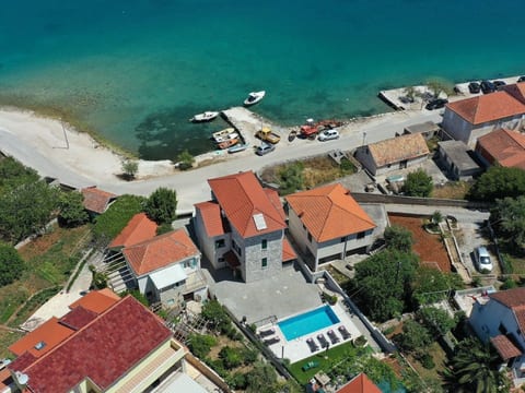 Steinvilla am Strand Nina - EOS CROATIA