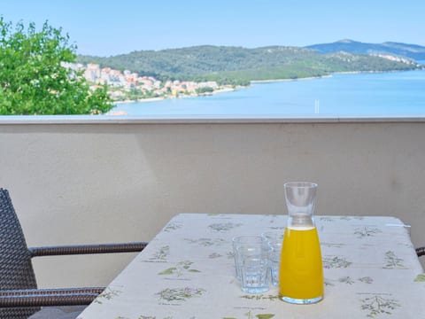 Wohnung Meri 2 in Okrug Gornji
