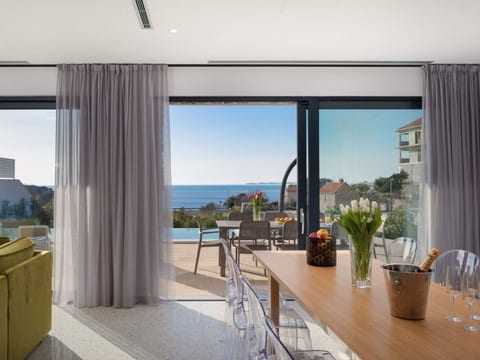 Luxusvilla Sole Dance mit atemberaubendem Ausbli