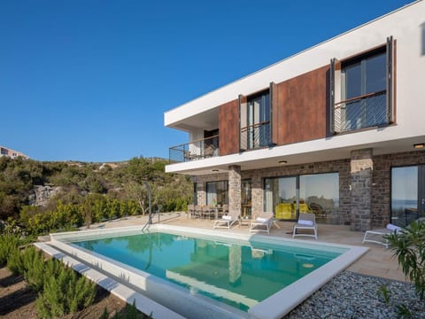 Luxusvilla Sole Dance mit atemberaubendem Ausbli