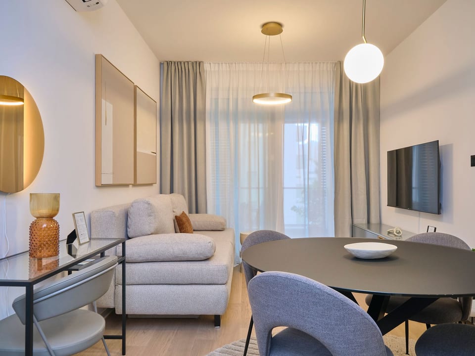 Splitful Apartment