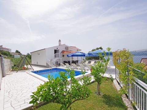 Villa Martina Matea große Villa mit beheiztem Pool