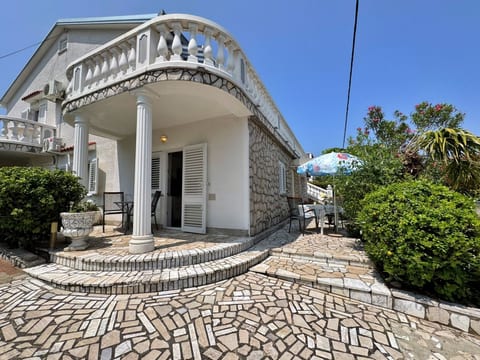 Apartment Zlatica