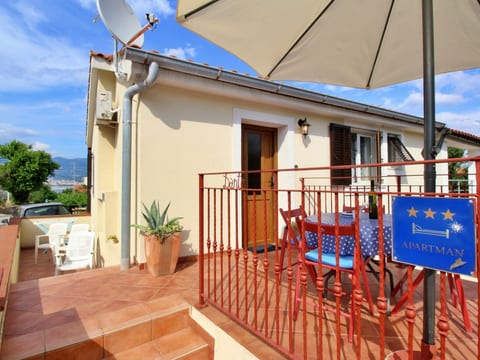 Apartment Bujas