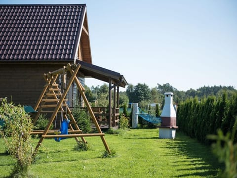 Gartenhaus mit Kamin