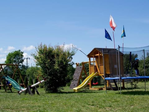 Gartenhaus mit Kamin