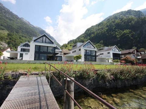 Villa am See 1 / Beach House
