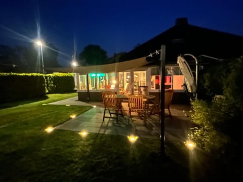 Ferienhaus 13 mit großem Wintergarten