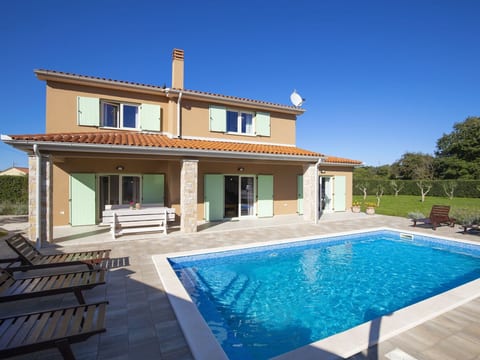 "Villa Matea" mit privatem Pool