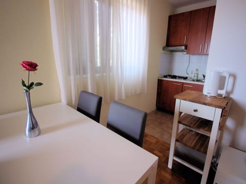Apartment für zwei Erwachsene und zwei Kinder