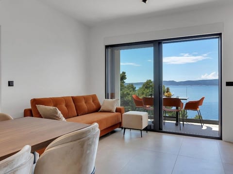 Villa LiTo - Apartment 3. Two bedroom ocean view