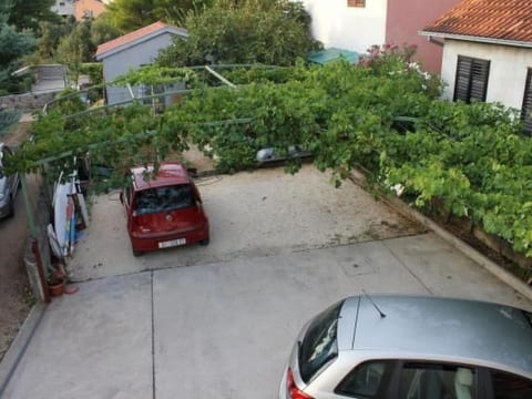 für 3 Personen  + 1 Kind ca. 68 m&sup2; in Žaboric, Dalmatien (Gespanschaft Sib