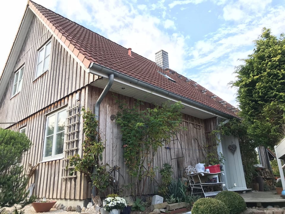 Helle Dachgeschosswohnung an der Flensburger Förde - Steinberg