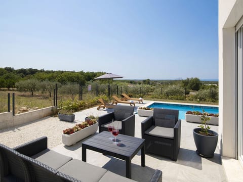 Villa Euphoria mit Pool, Sauna und Whirlpool