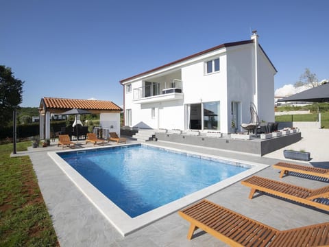 Villa Euphoria mit Pool, Sauna und Whirlpool