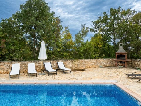 Villa Wish mit beheiztem Pool