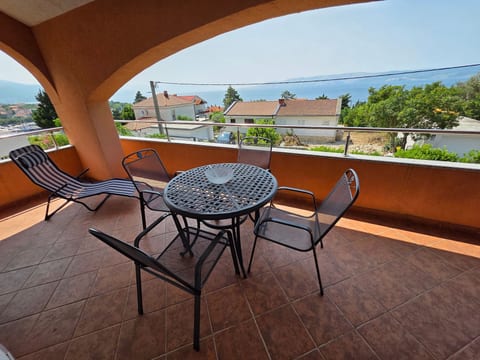 Wohnung für max. 5 Personen mit Terrasse