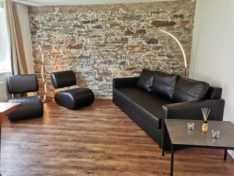 Parterrewohnung 3 Zi