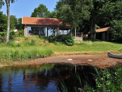 Villa "Vitasjö" mit Seeblickill,Boot, Terasse Grill und Garten