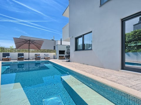 Villa Celestial
