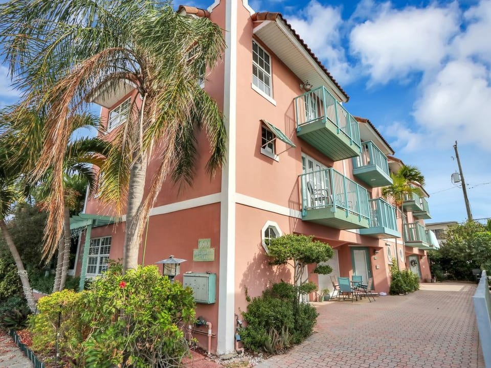 Schönes Stadthaus, nur wenige Schritte vom Stran - Fort Lauderdale
